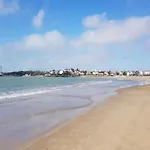 Charming Retreat In Bouniagues بيت للعطل مونبازيلاك