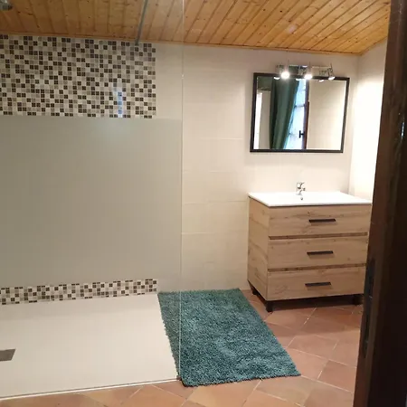 بيت للعطل Charming Retreat In Bouniagues مونبازيلاك